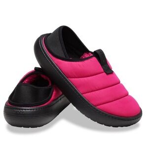 Crocs Classic Puff Moc Moccasin Dragon Fruit Pink Womens‎ 6 Mens 4